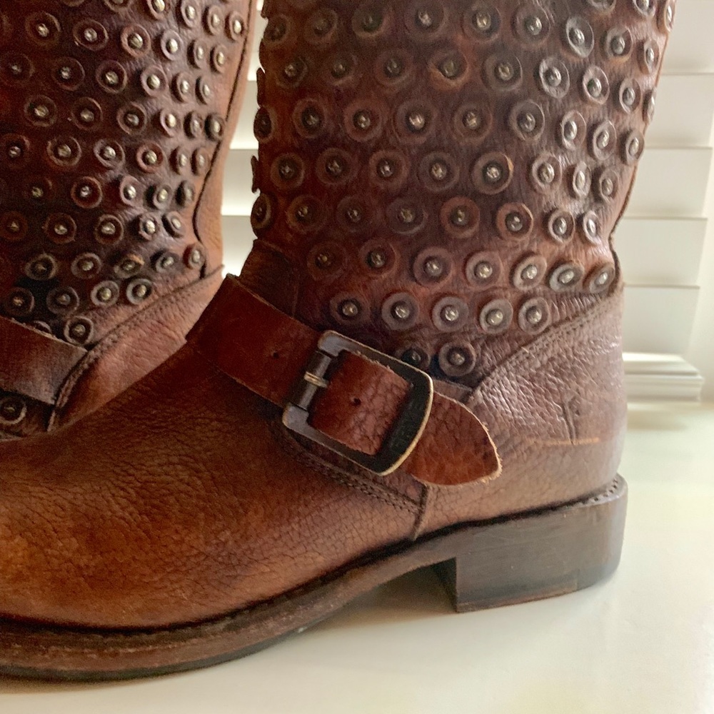 Jenna Disc Short Ankle Boot